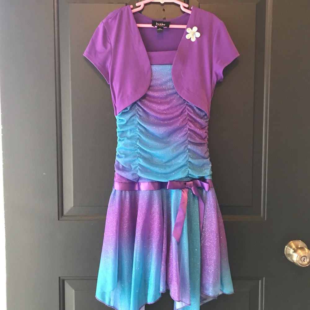 Girls dress size 12